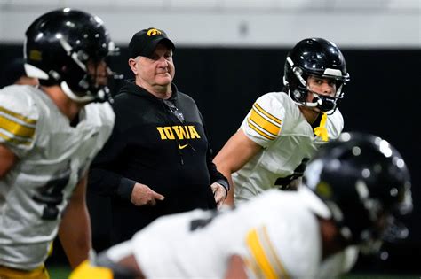 Find Obituary Information for Iowa City at the Press Citizen Online 2