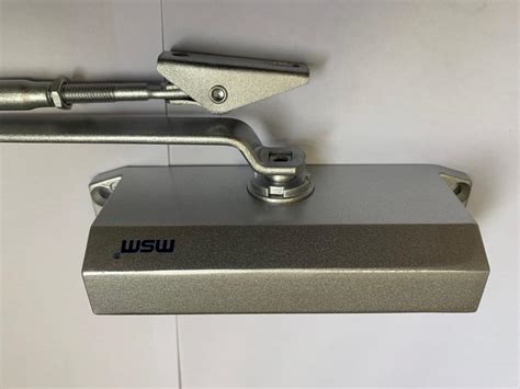 Доводчик дверной MSM D 75 kg SL (серебро)