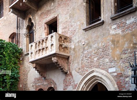 Julias Balkon In Verona Romeo And Julia Stockfotografie Alamy