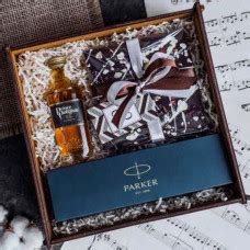 Маркетплейс корпоративных подарков и бизнес-сувениров