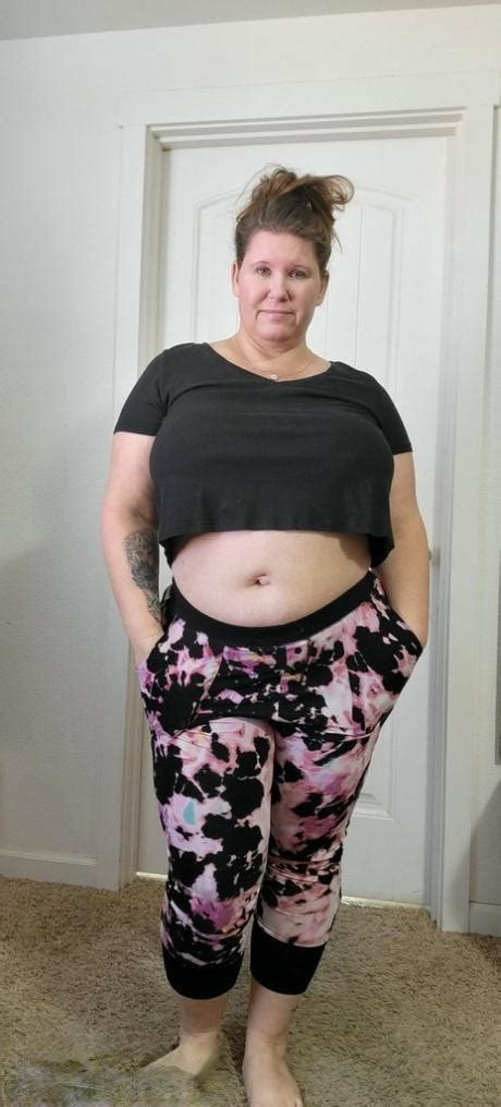 Grosse Femme Mature Veut Des Jeunes Pour Assouvir Ses Besoins En Sexe