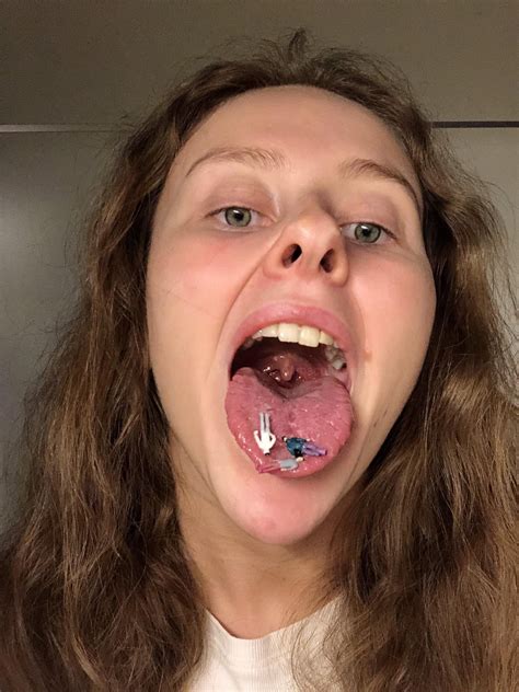oops! How did they end up in my mouth? : r/vorepics