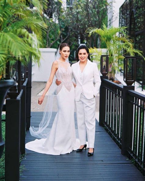 Alex And Danis Romantic Same Sex Wedding In Thailand Go Thai Be Free Tourism Authority Of