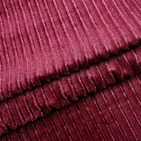 Вельвет (ткань): что это такое, особенности материала микровельвет