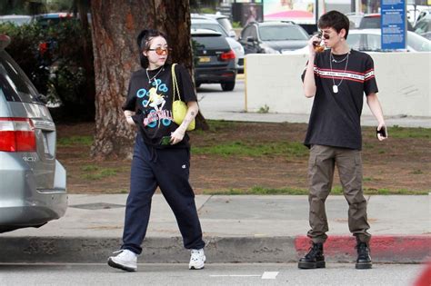 Noah Cyrus Street Style 03052019 • Celebmafia