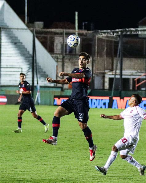 Alternativa en Papel - Tigre tuvo la pelota pero no lastimó: otra