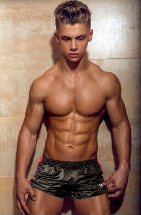 Muscle Gay Porn Teen Matevlero