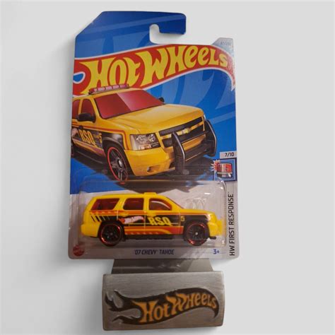 Hot Wheels HW First Response 2024 07 Chevy Tahde 7 10 L