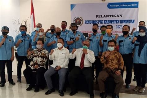 Pengurus Pwi Periode Dikukuhkan Kabar Cirebon