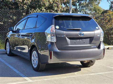 TOYOTA PRIUS ALPHA HYBRID ZVW41