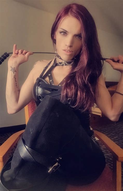 Me Myself My 28 Personalities 48 Nude Pics XHamster