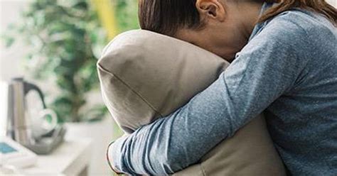 Μετά από χρόνια γάμου μου είπε ότι είναι gay