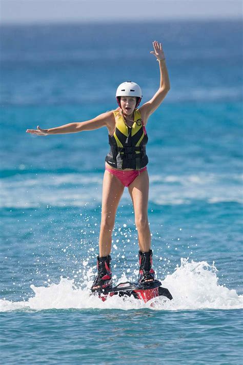 Stephanie Pratt In Bikini In Barbados LACELEBS CO