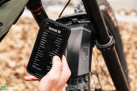 Rock Shox Domain suspension fork in review – More reserves for your ...