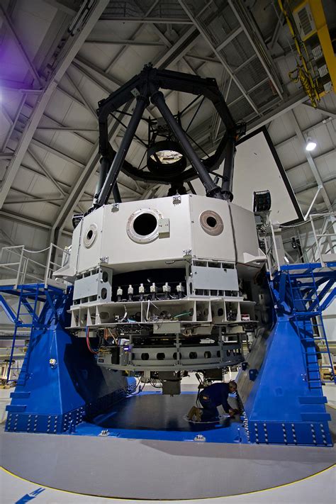 A Picture Each Day: The Discovery Channel Telescope