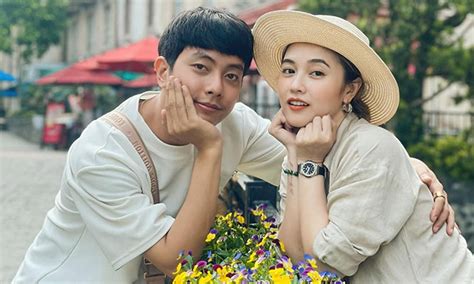 Bạn gái Hot boy bánh giò Võ Đình Hiếu bức xúc lên tiếng khi bị nam diễn viên gọi điện khủng