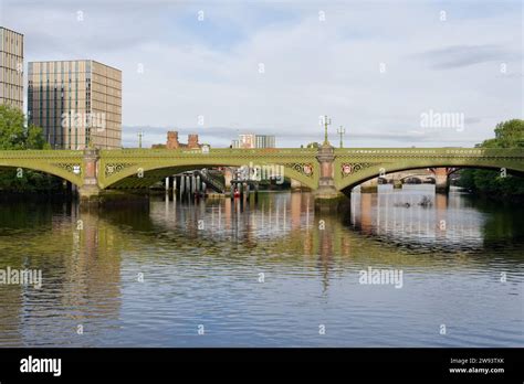 City Of Glasgow College View From Glasgow Green Stock Photo Alamy