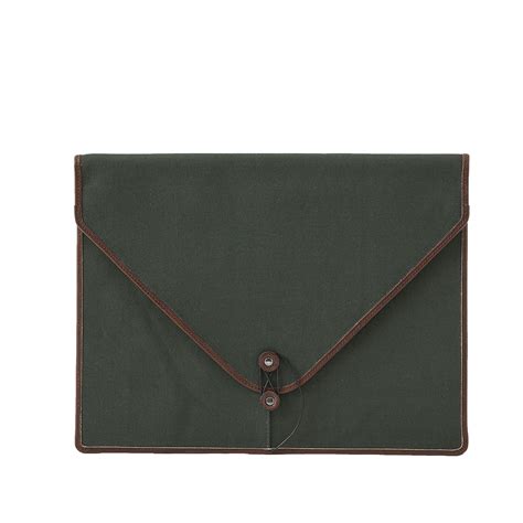Envelope Portfolio | Grey Fox Designs