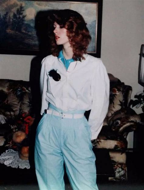 My Mom In The 1980s These 50 Pictures Of 80s Beautiful Mothers Shared By Reddit Users Are