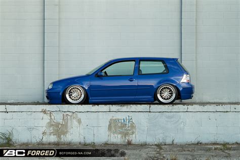 TOMMY’S VW MK4 GTI 20TH ANNIVERSARY – 18″ MLE81 - BC Forged NA