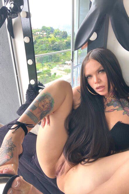 Varius Delicious E GyU WUAAT MJ Porn Pic