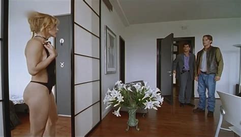 Ellen Ten Damme Nude Pics Page