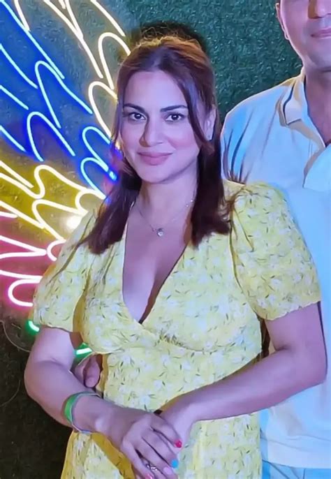 Hot Pics Of Shraddha Arya Putting On A Busty Display SpideyPosts