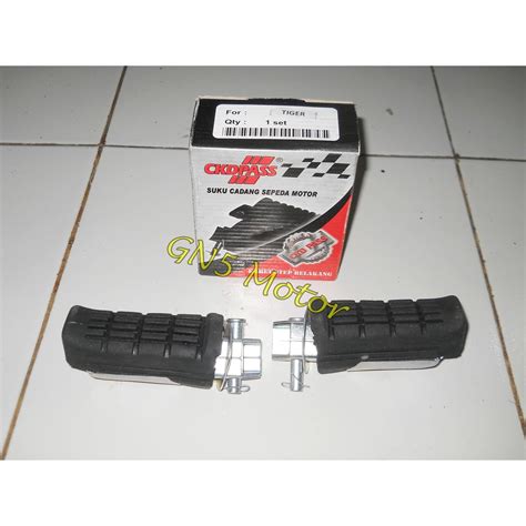 Jual Footstep Foot Step Honda Tiger Karet Pijakan Kaki Bisa Untuk Depan