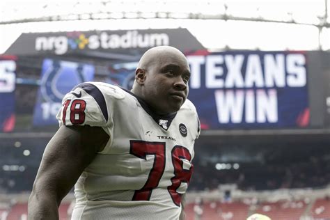 Analyst Reveals Commanders' Grade For Laremy Tunsil Trade