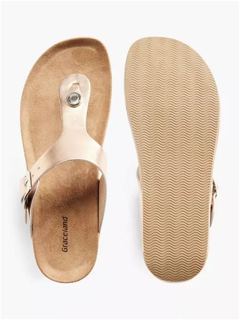 Graceland Gold Metallic T Bar Sandal In Beige Deichmann