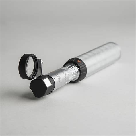 Щелевые лампы купить в СПб