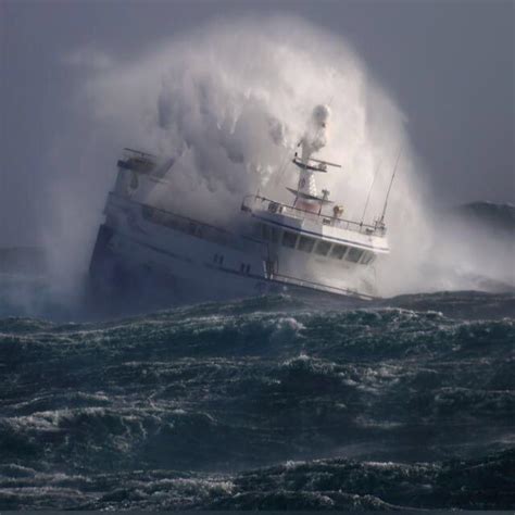 Fishing the North Sea : r/HeavySeas