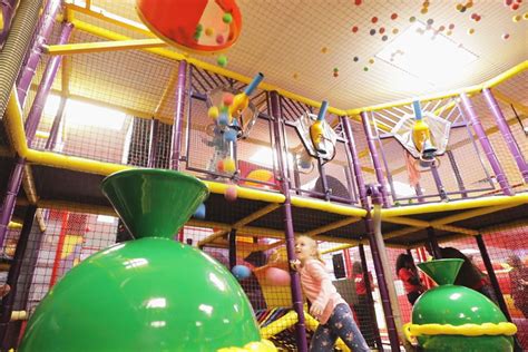 Laser Bounce Family Fun Center | Birthday Parties | Queens, NY