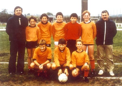 Photo De Classe Equipe Minimes 1983 1984 De 1983 Football Club