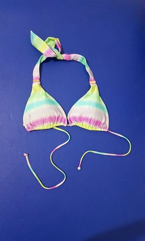 Woman Bikini Rip Curl Original Size M Warna Pastel Fesyen Wanita Pakaian Wanita Lainnya Di