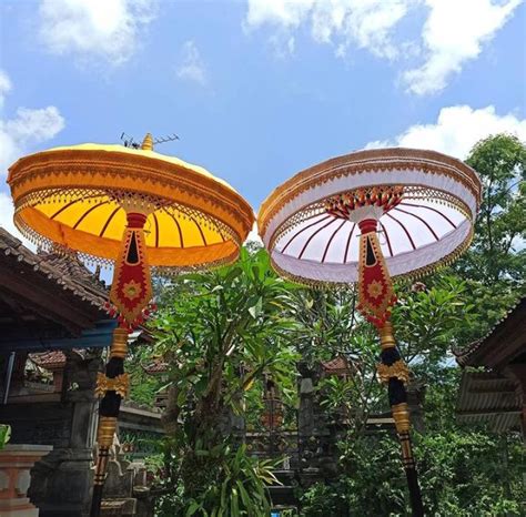 tedung balis ceremonial umbrella neverneverland  bali