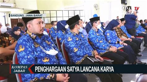 Asn Pemprov Jabar Dapat Satyalancana Karya Satya Video Dailymotion