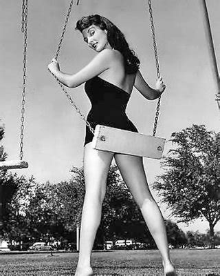 EBAY Vintage Celebrity Cheesecake Porn Pictures XXX Photos Sex Images 805928 PICTOA