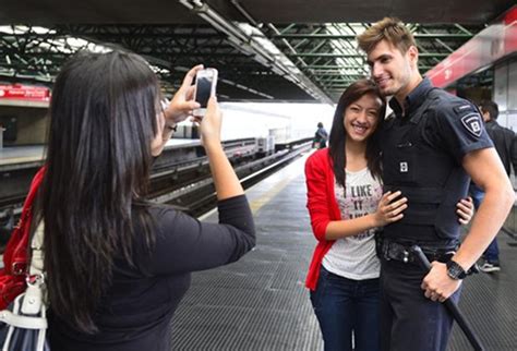 HOT BOY TÀU ĐIỆN NGẦM sẽ gây bão tại World Cup