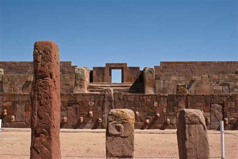 tiwanaku ruins  enigmatic civilisation  bolivia