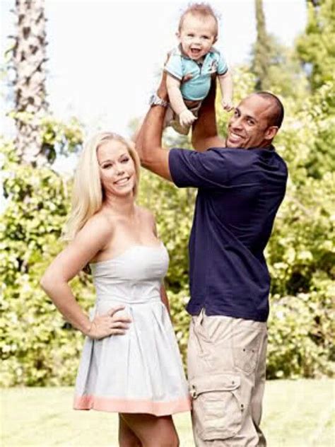 Hank Baskett With Wife Kendra And Son Hank Jr Kendra Wilkinson Girl