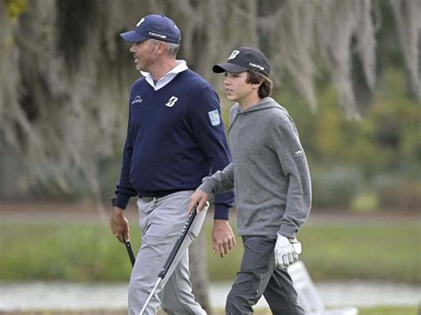 Watch Matt Kuchar And His Son Cameron Dominate Pnc Championship By Leading With 3 Shots Despite