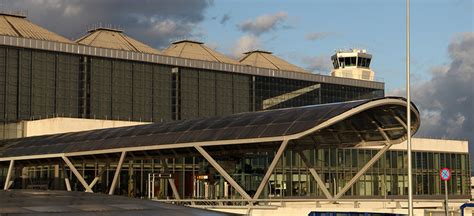 Guide to Malaga airport - Departures, arrivals and airport facilites