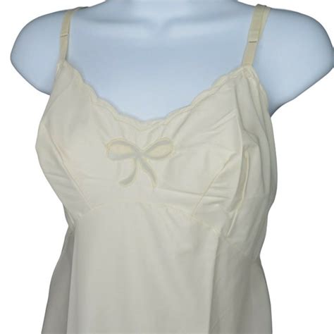 Vintage S Kayser Full Dress Slip S Nude Beige Satin Gem