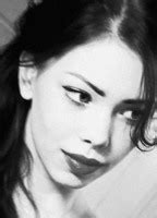 Naked Renate Reinsve In Hvite Gutter