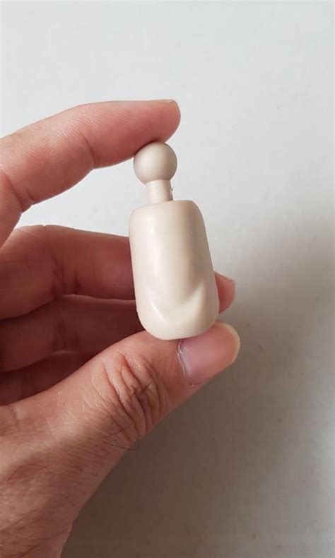 Scale Hot Toys Sweeney Todd Neck Connector Toys Games Bricks Figurines On Carousell