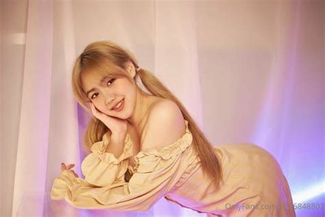 Kawaiiboob Kawaiiboobies Nude OnlyFans NudoStar TV