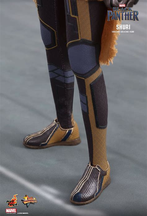 Black Panther Shuri Hot Toys