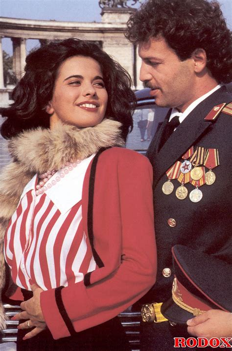 Classic Xxx Retro Babe Fucks And Sucks Two XXX Dessert Picture 15