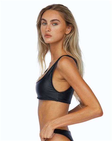 Summer is superb : r/Summer_Hart